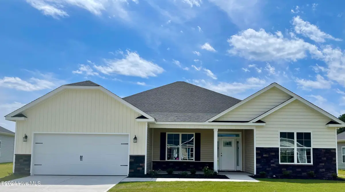 175 Seashore Street, Grimesland, NC 27837 - #1