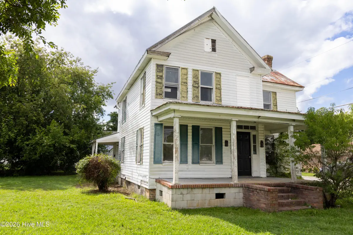313 N Oakum Street, Edenton, NC 27932 - #1
