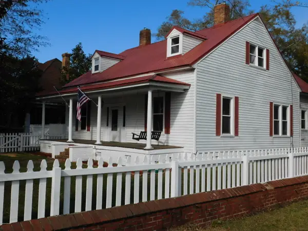 324 E Church Street, Laurinburg, NC 28352