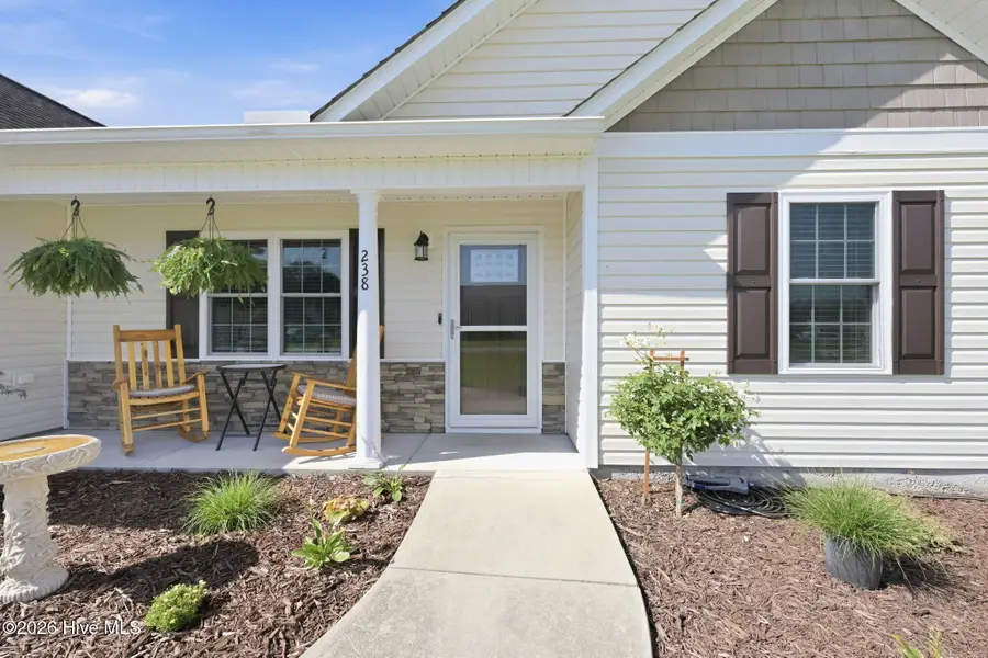238 Plantation Oaks Drive, New Bern, NC 28560 - #2