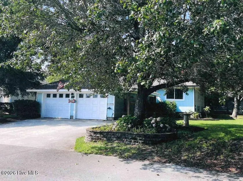 18 Greenview Drive, Caswell Beach, NC 28465 - #2
