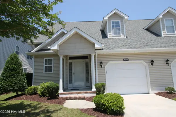 520 Village Green Drive #B, Morehead City, NC 28557
