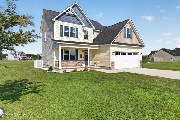 114 Woodwater Drive, Richlands, NC 28574