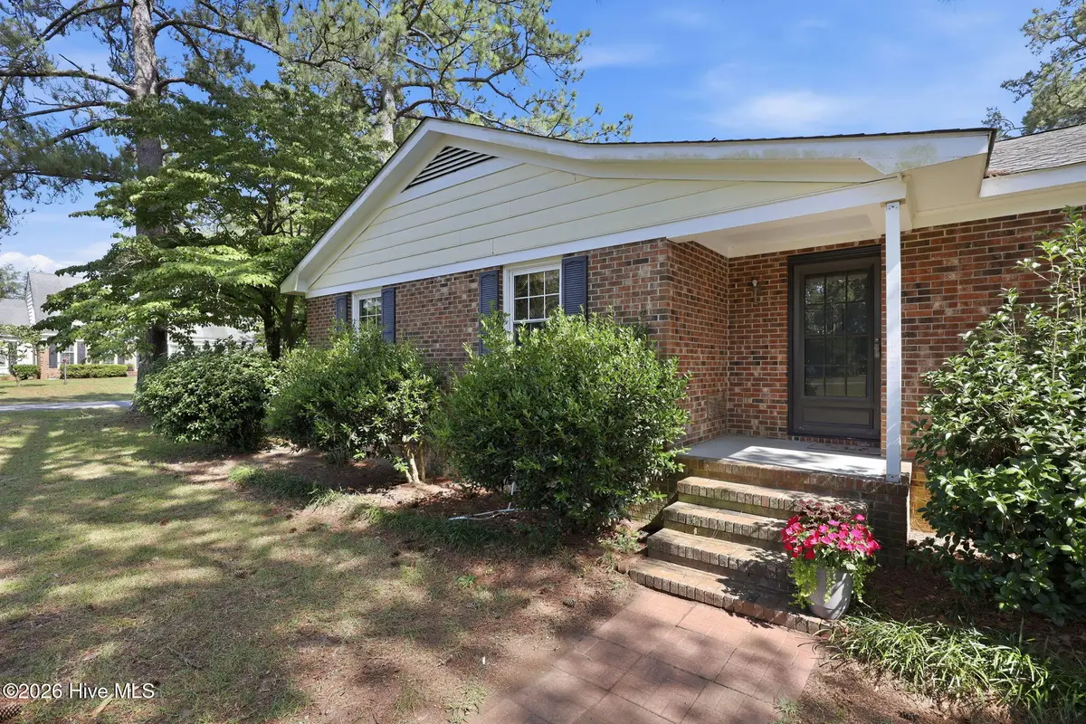 4909 Hermitage Road, Trent Woods, NC 28562 - #1
