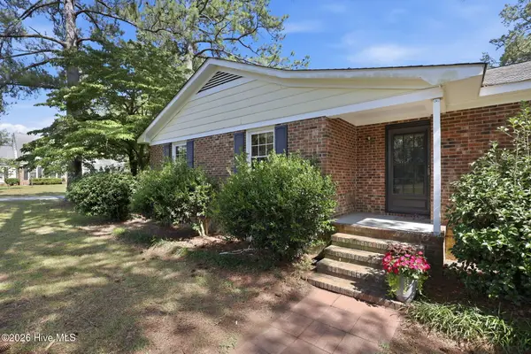 4909 Hermitage Road, Trent Woods, NC 28562