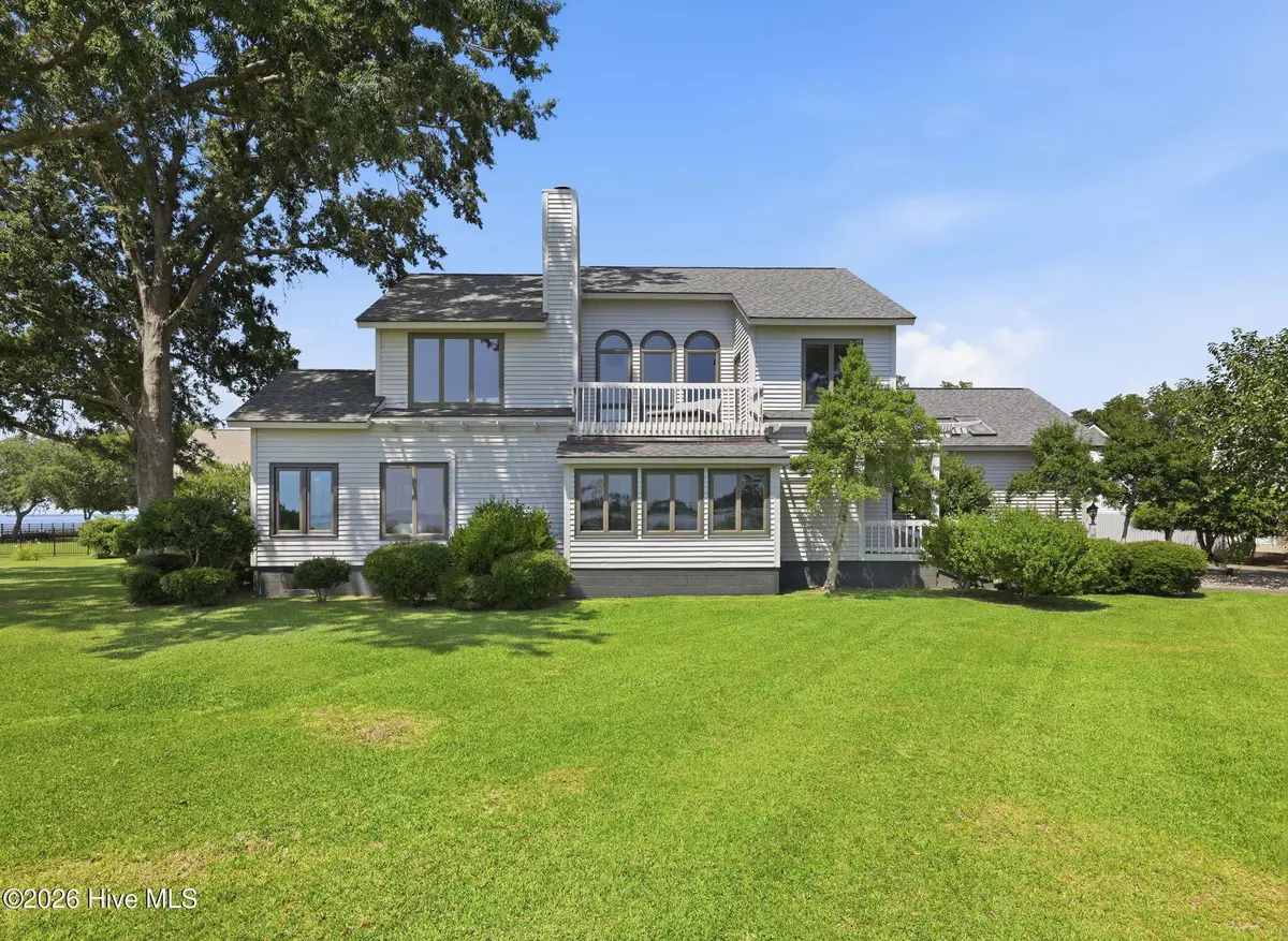 903 South Avenue, Oriental, NC 28571 - #1