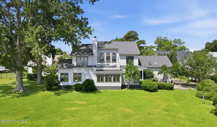 903 South Avenue, Oriental, NC 28571 - #2