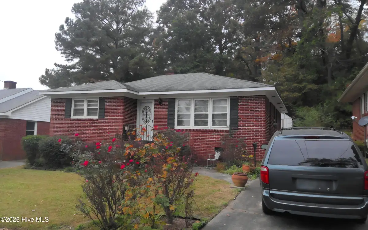 204 Heard Street, Kinston, NC 28501 - #1