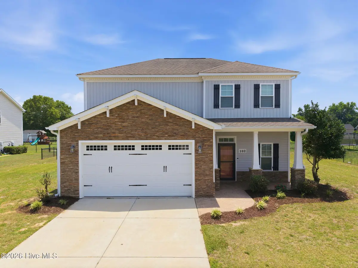 102 E Lake Drive, Goldsboro, NC 27534 - #1