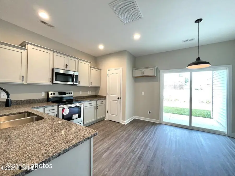 715 Cross Bridge Way, Sneads Ferry, NC 28460 - #2