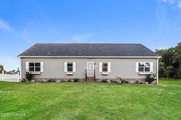2147 Rosemary Lane Sw, Supply, NC 28462