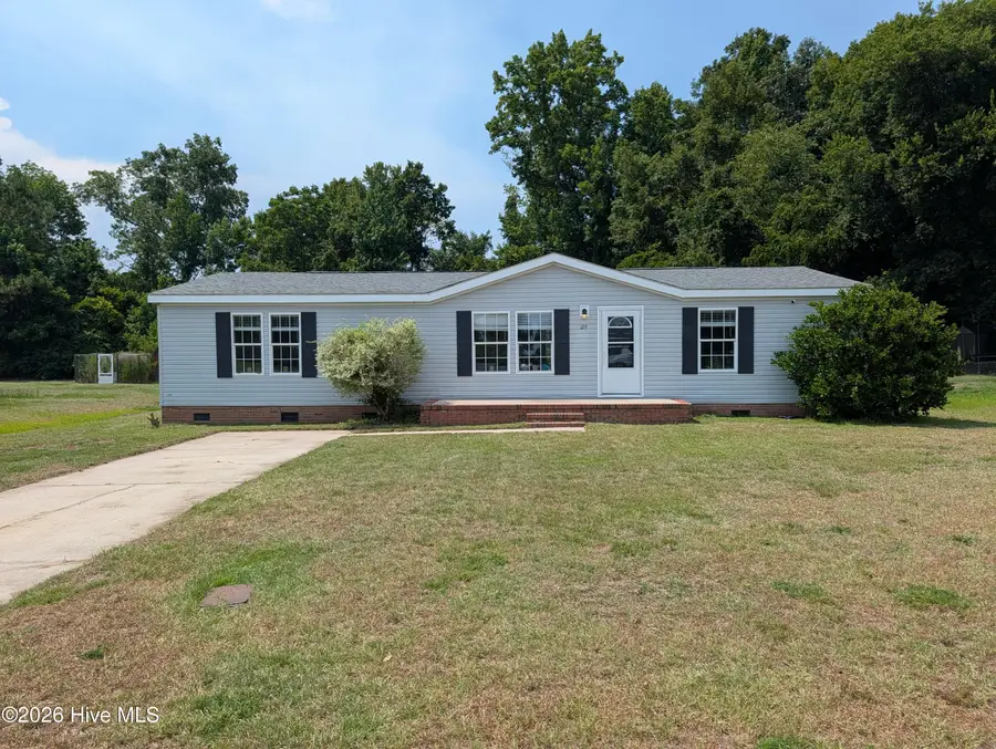 129 Magnolia Gardens Drive, Jacksonville, NC 28540 - #2
