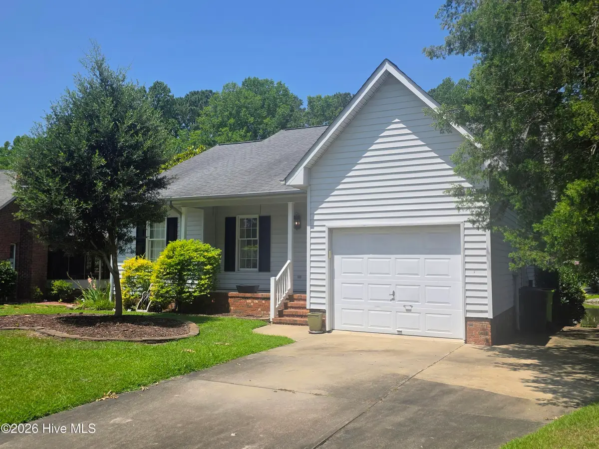 207 Lakemere Drive, New Bern, NC 28562 - #1