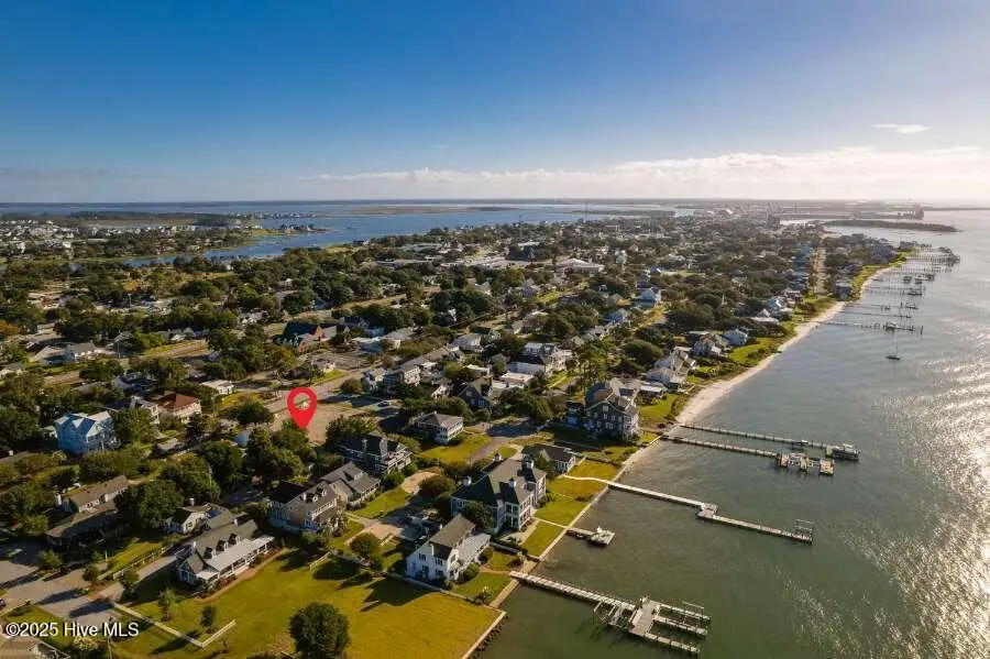 2103 Evans Street, Morehead City, NC 28557 - #3