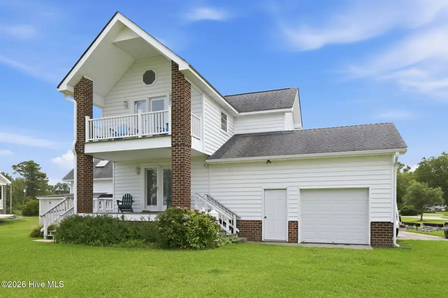 166 Wallace Road, Beaufort, NC 28516 - #2