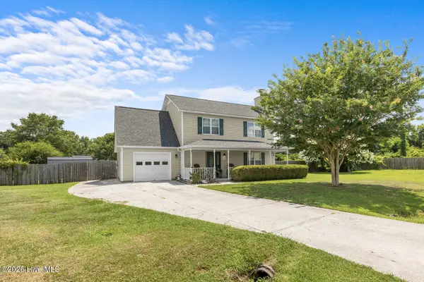 206 Buff Court, Jacksonville, NC 28540