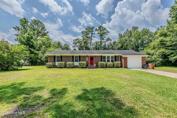 32 Chapman Court, Jacksonville, NC 28540