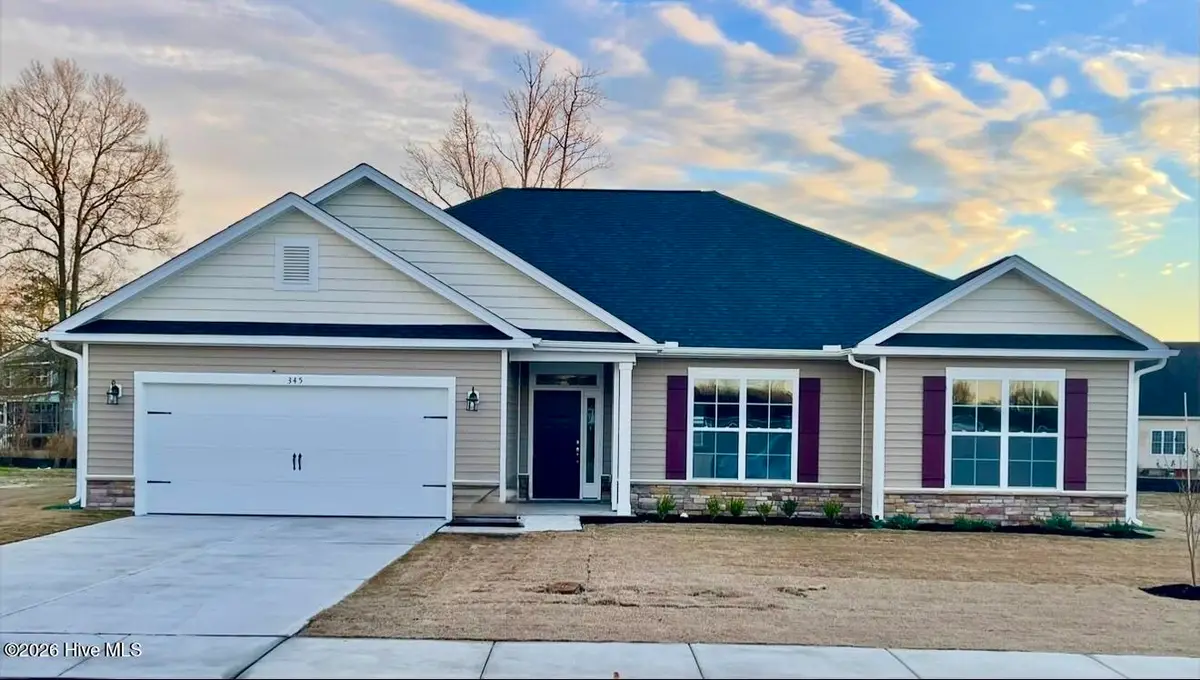 114 Seashore Street, Grimesland, NC 27837 - #1