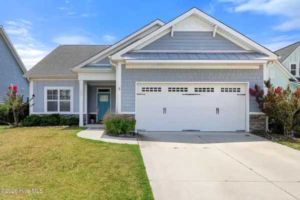105 N Lamplighters Walk, Hampstead, NC 28443