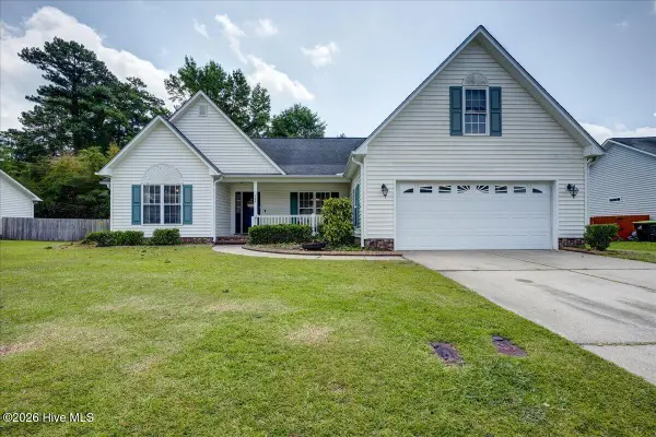 105 Croatan Woods Drive, New Bern, NC 28562