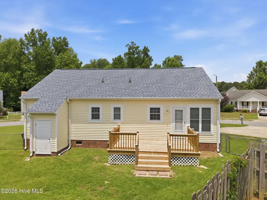 4409 Surrey Meadows Drive, Winterville, NC 28590 - #2