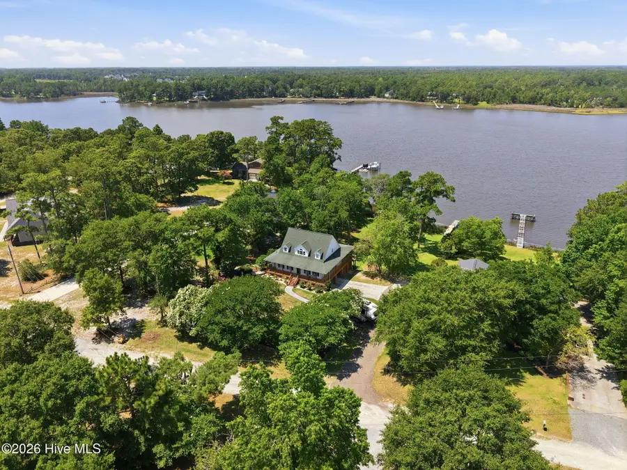 3 Creekside Woods Drive, Swansboro, NC 28584 - #3