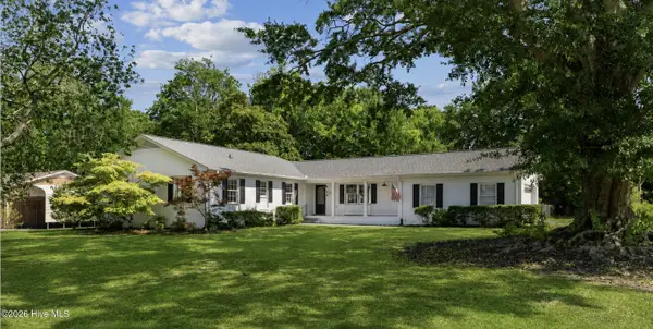 914 Greenhowe Drive, Wilmington, NC 28409