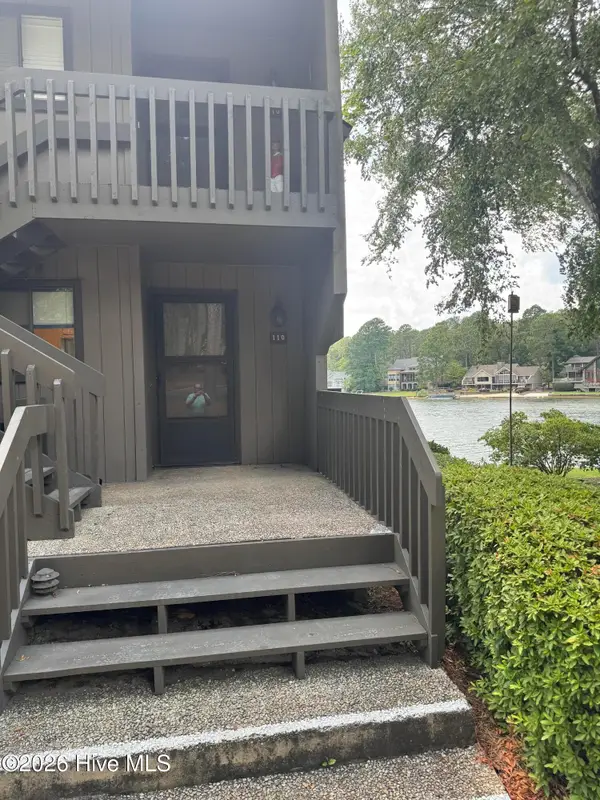 250 Sugar Gum Lane # 110, Pinehurst, NC 28374