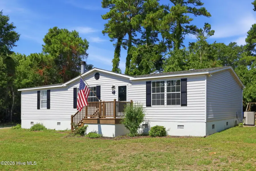 122 Lejeune Road, Cape Carteret, NC 28584 - #3