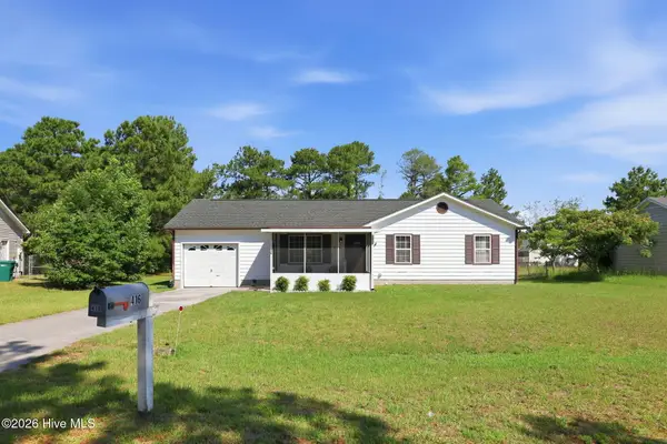 416 Oregon Trail, Hubert, NC 28539