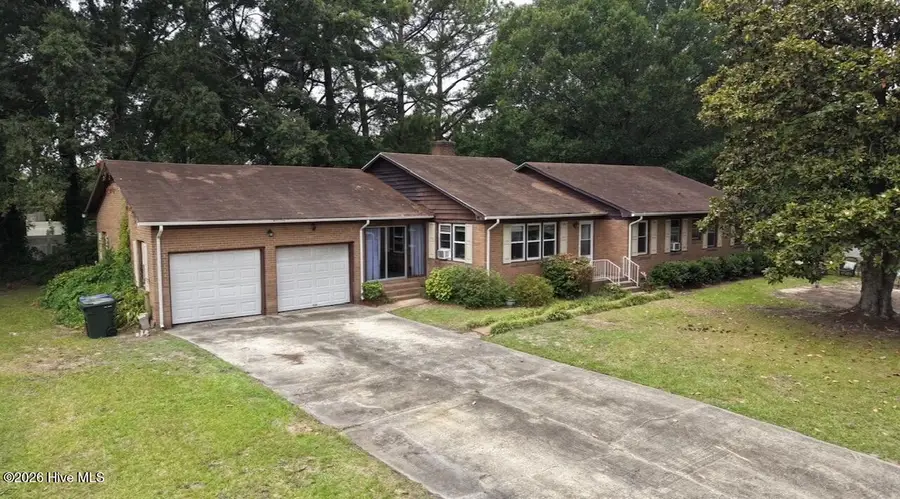 112 Alexander Circle, Greenville, NC 27858 - #2