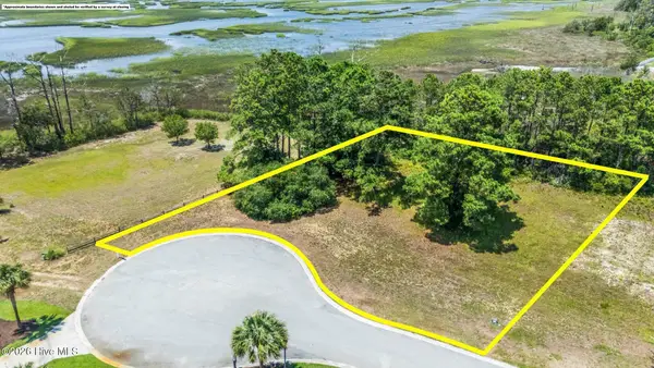 3400 Scupper Se, Southport, NC 28461