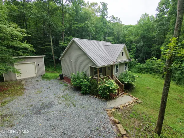 984 Cahill Drive, Andrews, NC 28901