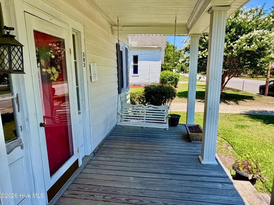 302 N Front Street, Hamilton, NC 27840 - #3
