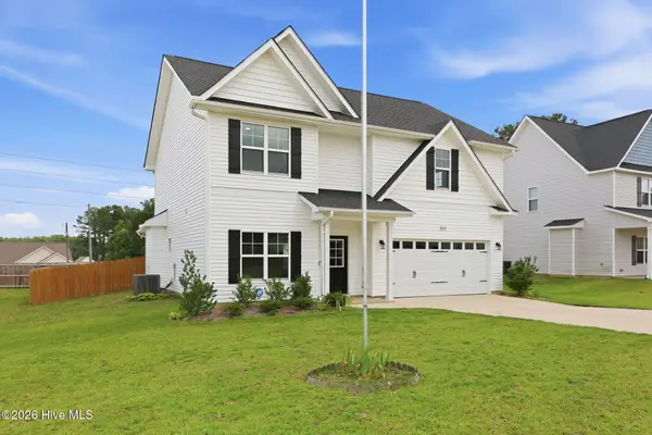 164 Leach Creek Drive, Raeford, NC 28376