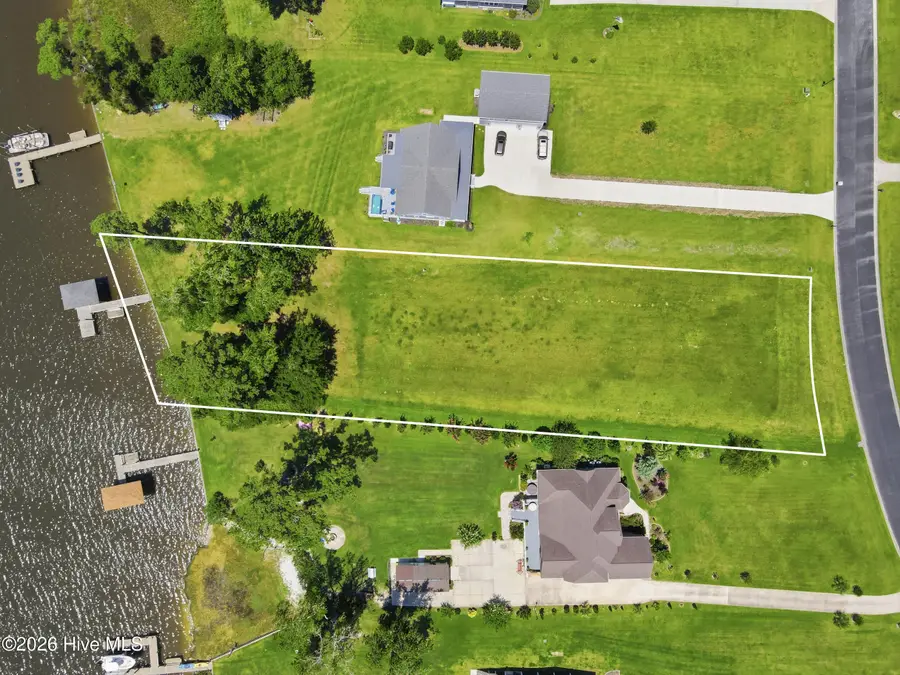 434 Southern Plantation Drive S, Oriental, NC 28571 - #2