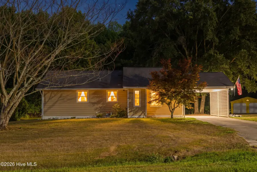 2922 Birdsong Circle, Grimesland, NC 27837 - #2