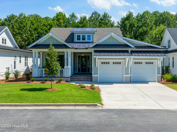 3852 Reserve Club Drive, Southport, NC 28461