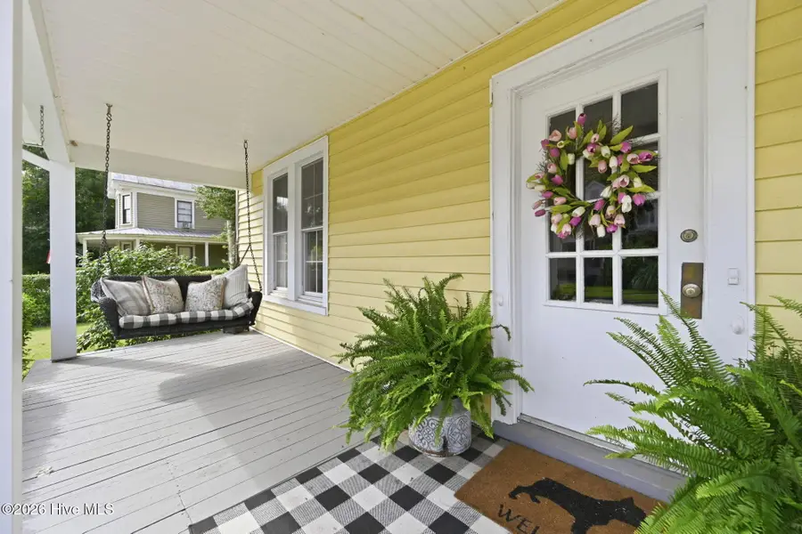 105 E Hargett Street, Richlands, NC 28574 - #3