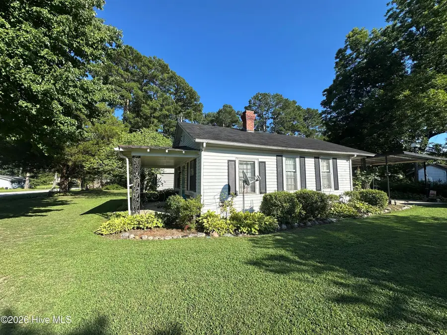 200 E Brickell Street, Winton, NC 27986 - #3
