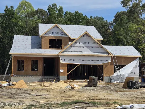 2932 Loch Court, Grimesland, NC 27837