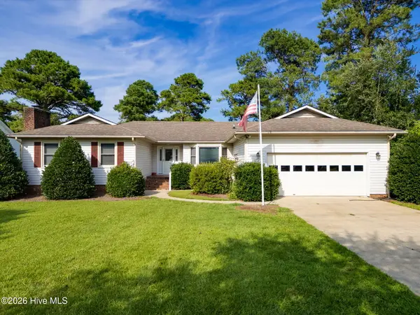 1011 Pelican Drive, New Bern, NC 28560
