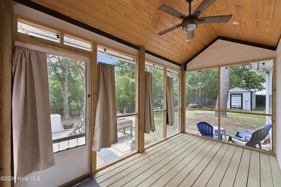 109 Noyes Avenue, Morehead City, NC 28557 - #3