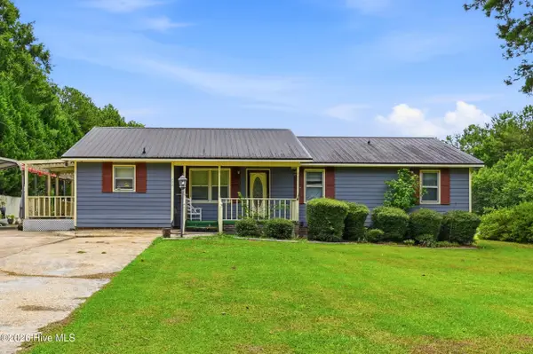 796 Mary White Road, Whiteville, NC 28472