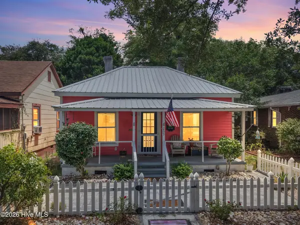 209 W St George Street, Southport, NC 28461