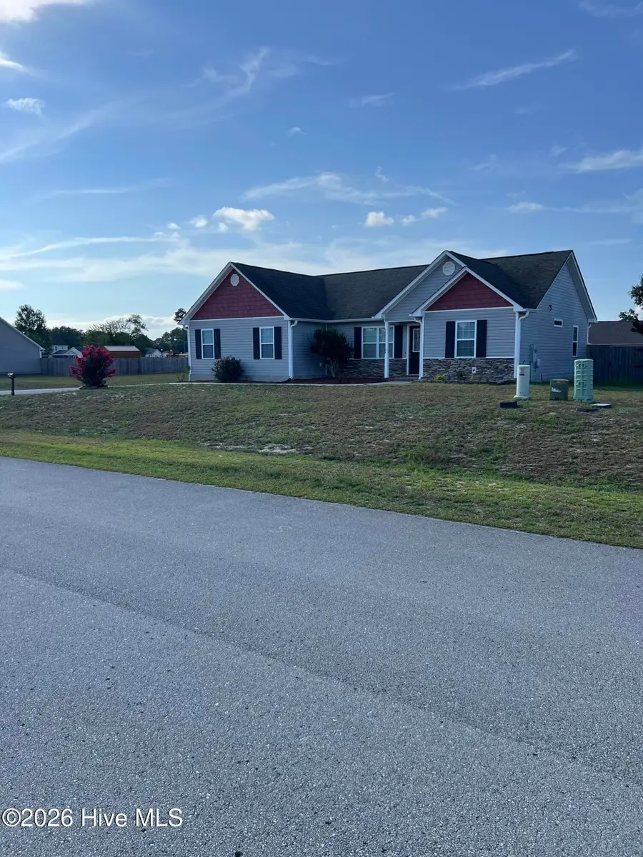 400 Duncan Drive S, Richlands, NC 28574 - #3