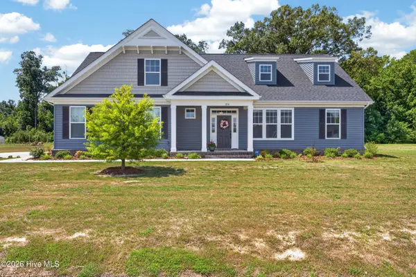 214 Little Acorn Trail, Moyock, NC 27958