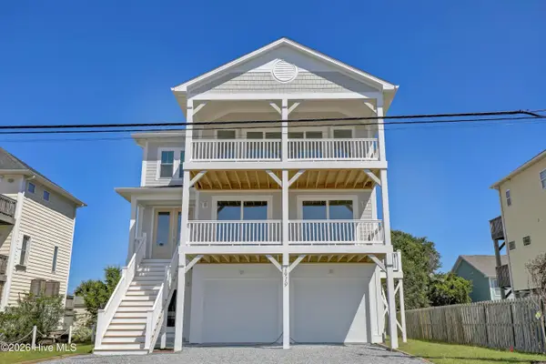 1919 N New River Drive, Surf City, NC 28445