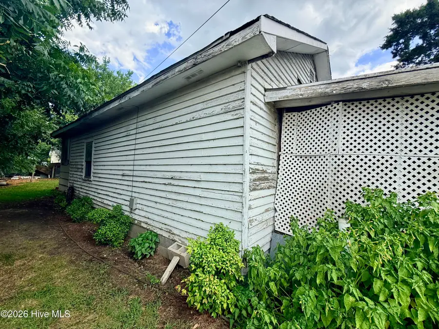 117 E Church Street, Bethel, NC 27812 - #2