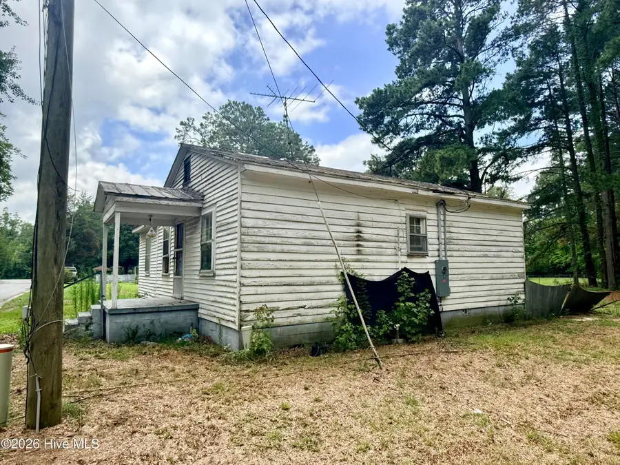 3518 N Stamper Street, Fountain, NC 27829 - #3